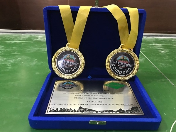 Medalhas para os atletas e placas para os Homenageados Edição 2017 do All Star Games