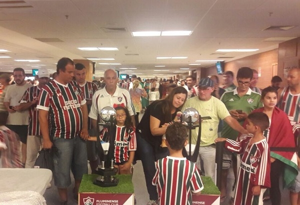 Fluminense no Maracanã em dia jogo contra a Ponte Preta