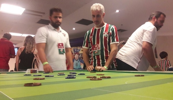 Fluminense no Maracanã em dia jogo contra a Ponte Preta