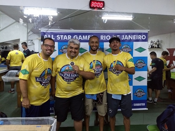 Bola 12 Toques Especial: Alessandro Luis (BFR), Christofer Pereira (CRF), Felipinho (CRVG) e Rubinho (BFR)