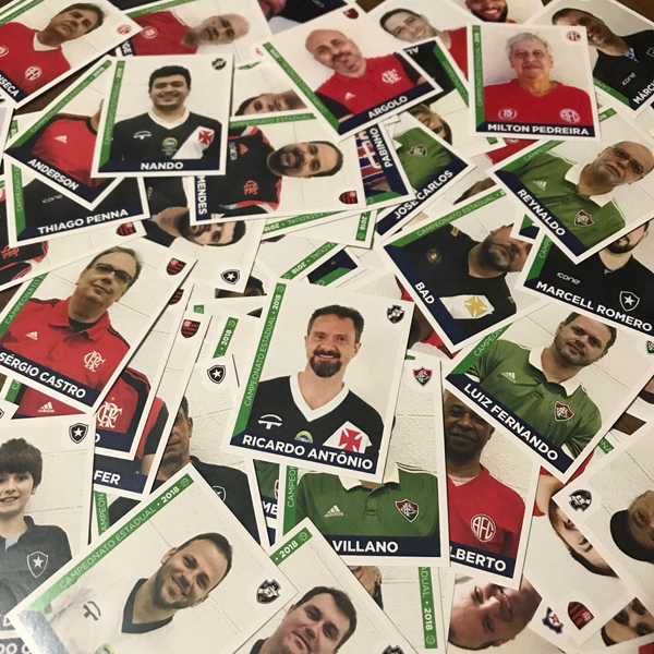 Álbum de Figurinhas do Campeonato Estadual 2018 - Bola 12 Toques Álbum de Figurinhas do Campeonato Estadual 2018 - Bola 12 Toques