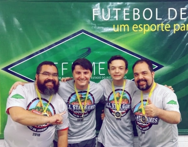 Bola 12 Toques - Equipe Prata  Adulto - Campeã