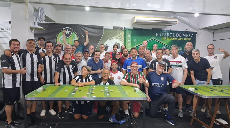 BOTAFOGO FUTEBOL DE MESA 10 ANOS – COPA ADRIANO MOUTINHO DE DADINHO 9X3