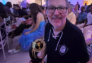LUIZ CARLOS DE OLIVEIRA É HOMENAGEADO COM O TROFÉU TRIUNFO IMPERIAL