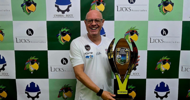 LUIZ COLLA (SÃO CRISTÓVÃO) VENCE O OITAVO ABERTO DA L.A.FU.ME