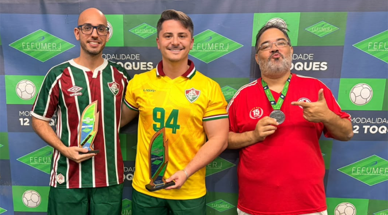 MARCUS VINÍCIUS (FLUMINENSE) VENCE E COPA MARACANÃ 2026 E DISPARA NA LIDERANÇA DO ESTADUAL ADULTO DE 12 TOQUES